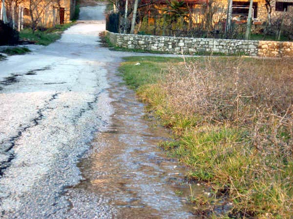 izvori-sovici2.jpg izvori-sovici2.jpg