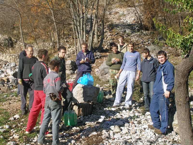 pauza-rucak pauza-rucak